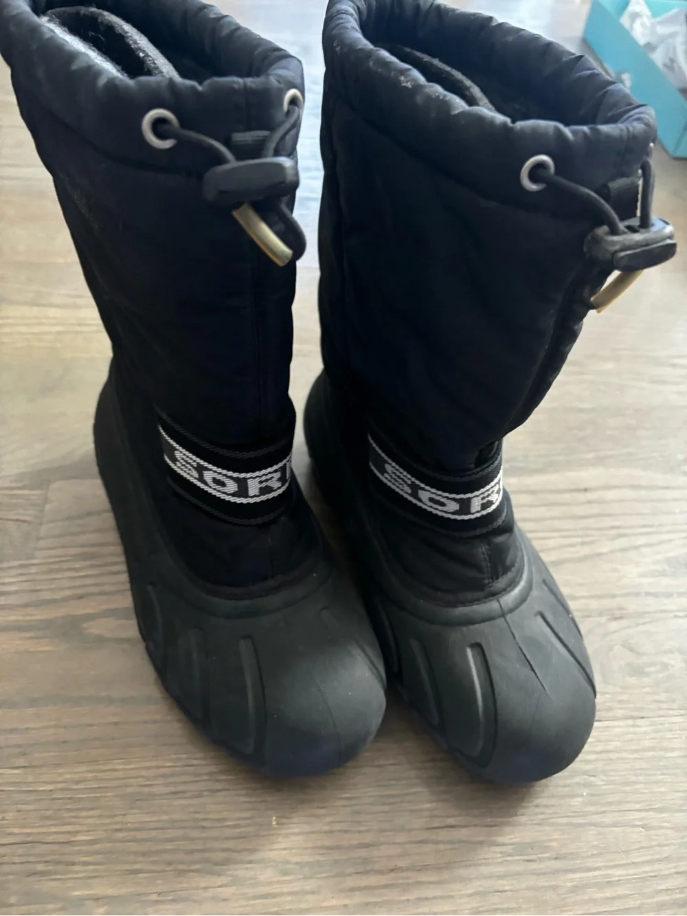 Sorel Cub kids' winter boots durable black nylon waterproof protection youth 4